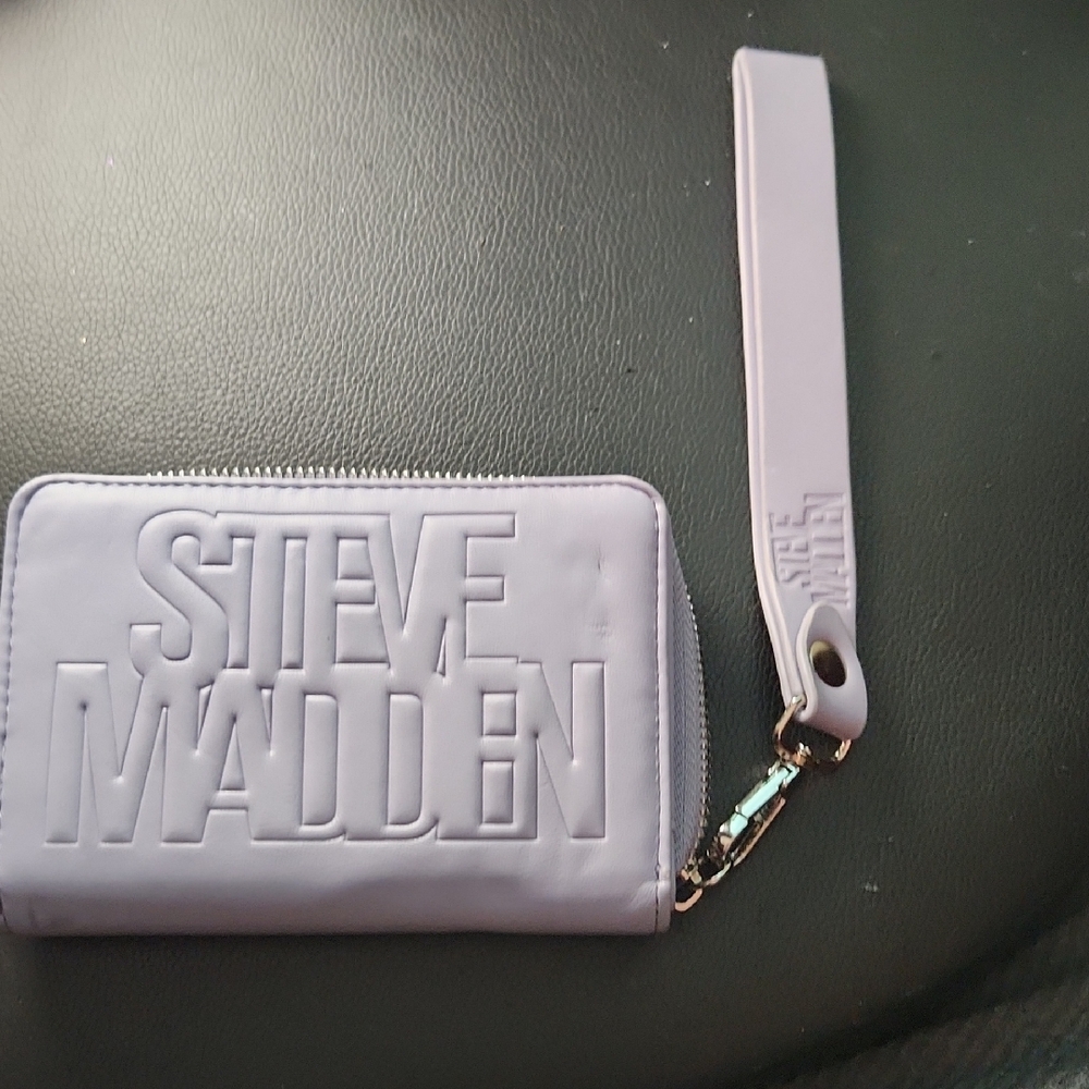 Steve Madden Lavender Wristlet with Strap